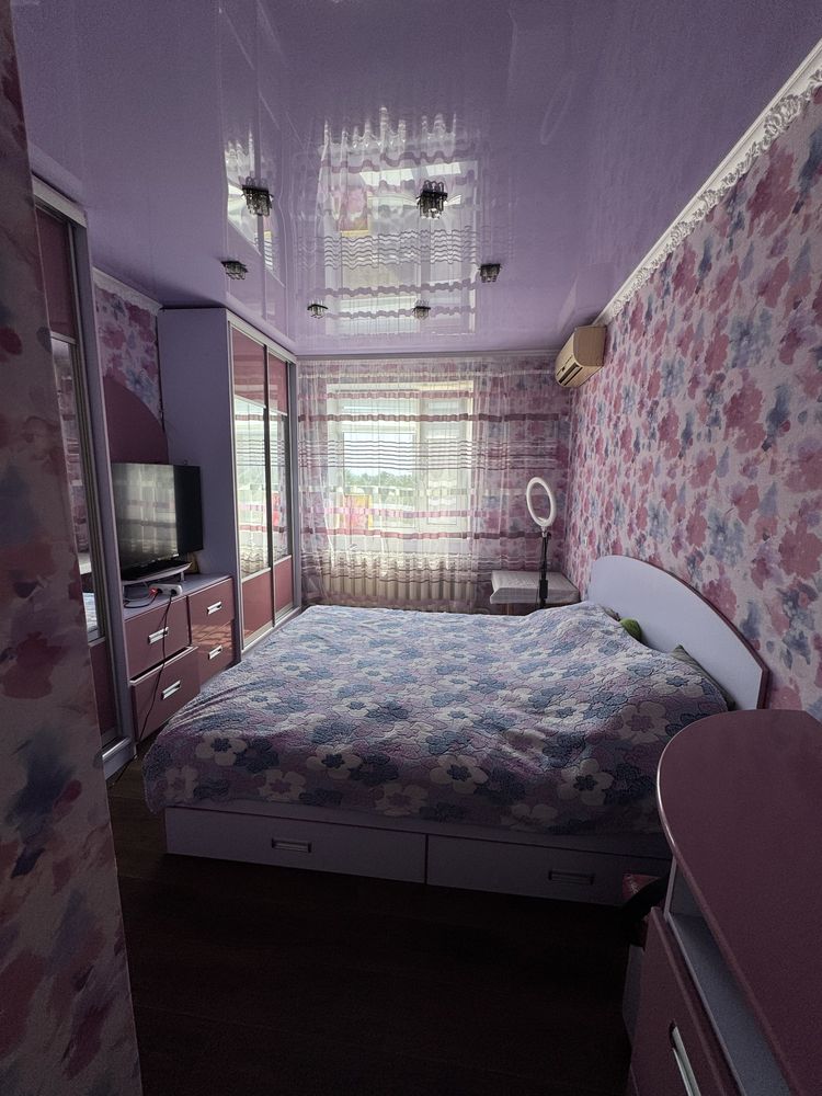 Продам 3х кімнатну квартиру Шахтарське
