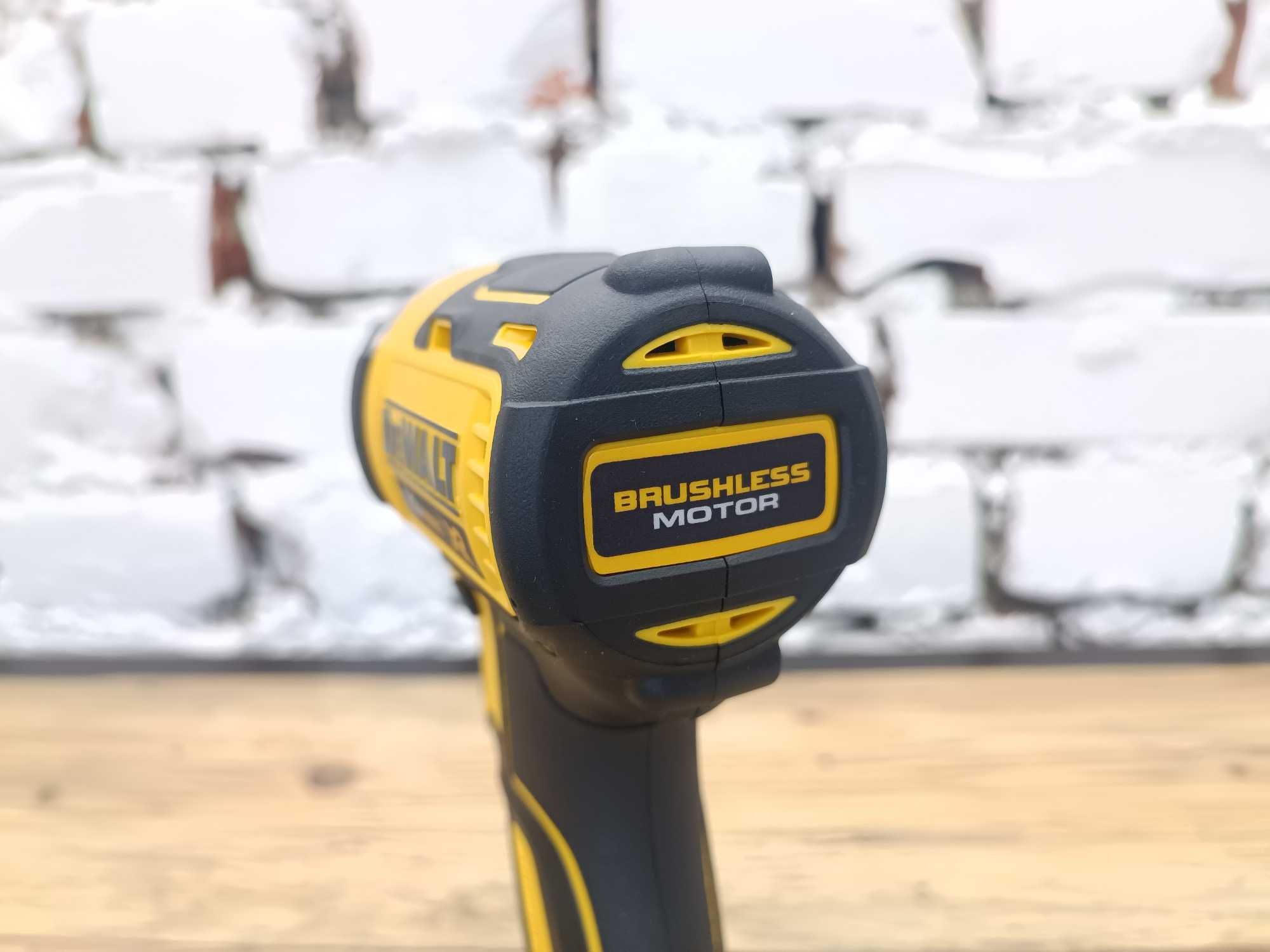 Безщіточний Імпакт Dewalt 20v DCF887 з США оригінал MADE IN MEXICO