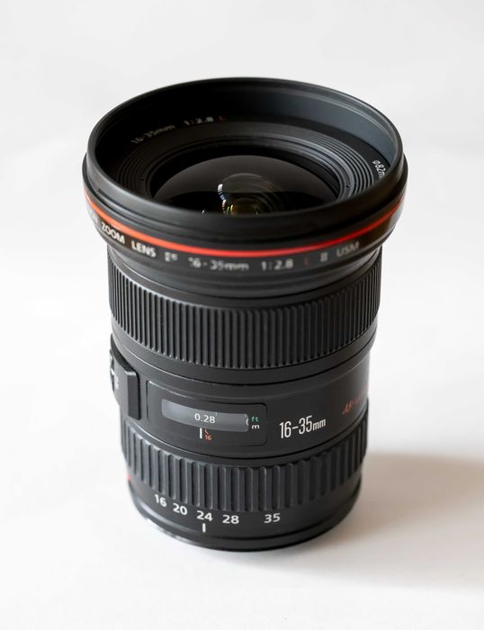 Obiektyw Canon 16-35 mm 2.8 L II USM EF - legendarna optyka