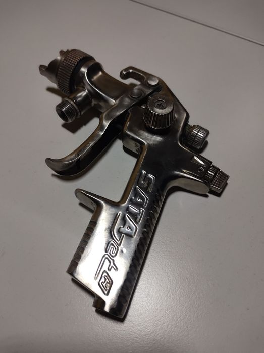 Pistolet lakierniczy SATAjet H EH 1,5.