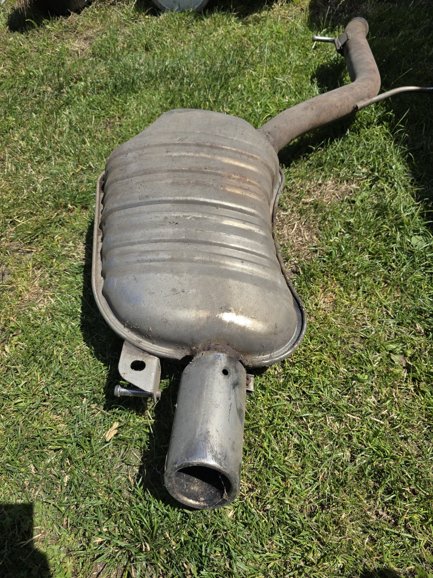 Oryginalne tłumiki do Audi A8 D3 4.2 Mpi