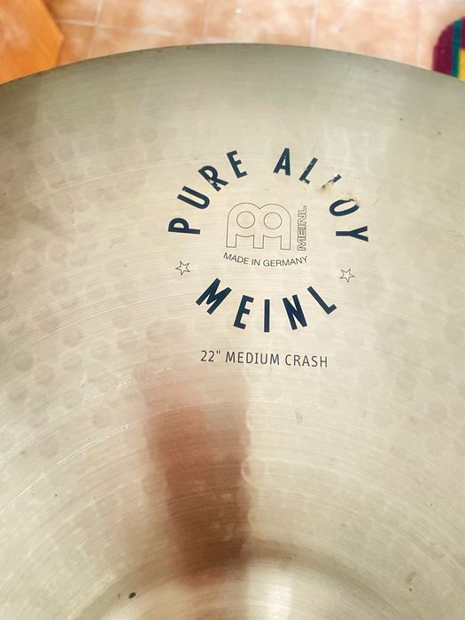 Crash Meinl Pure Aloy “22” Tripé Pearl Girafa