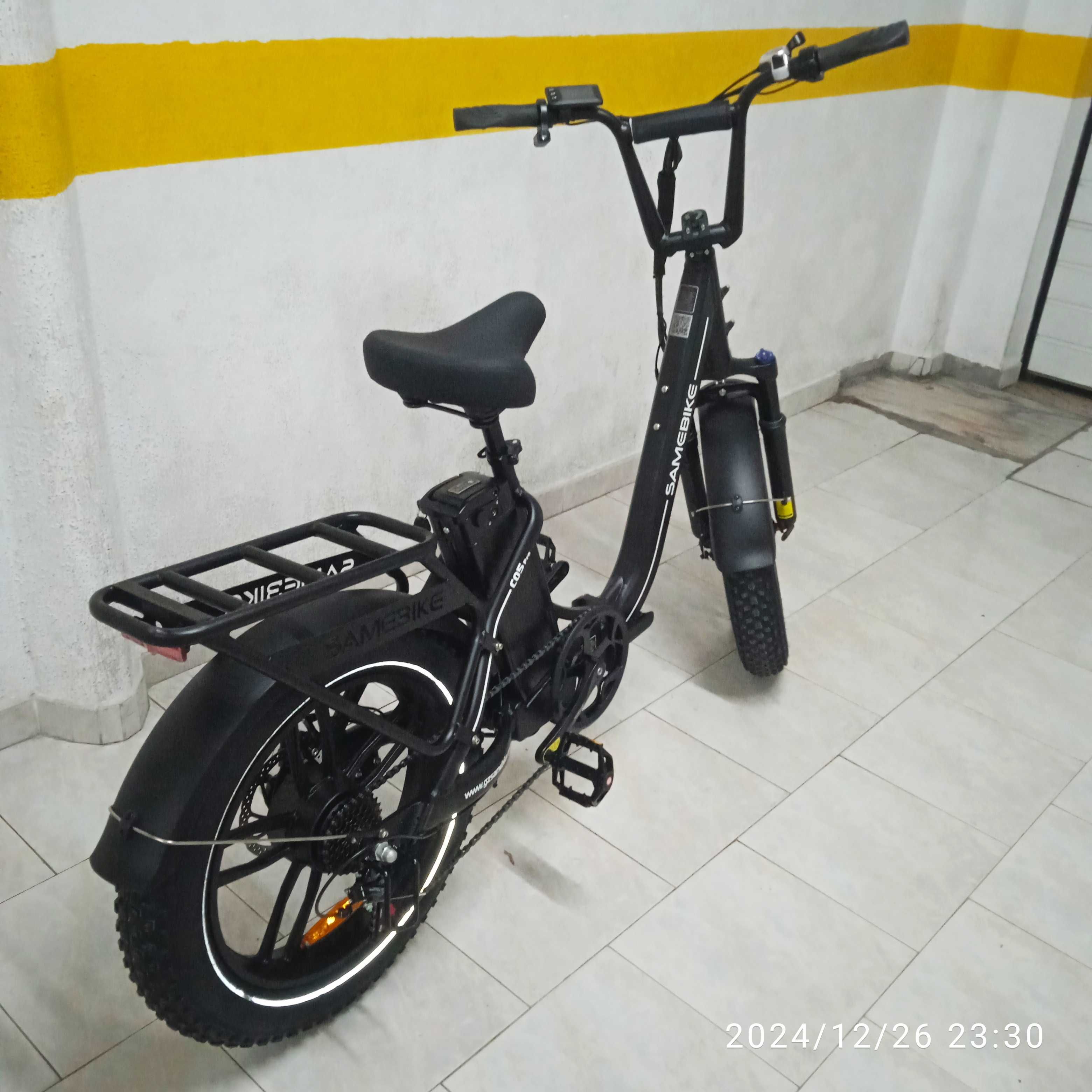Bicicleta eletrica. Dobrável. Nova. 0 Km. Com cesto.