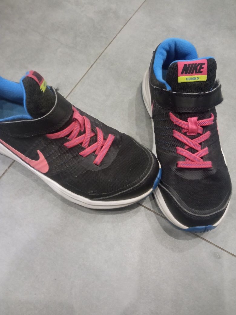 Buty Nike roz 34