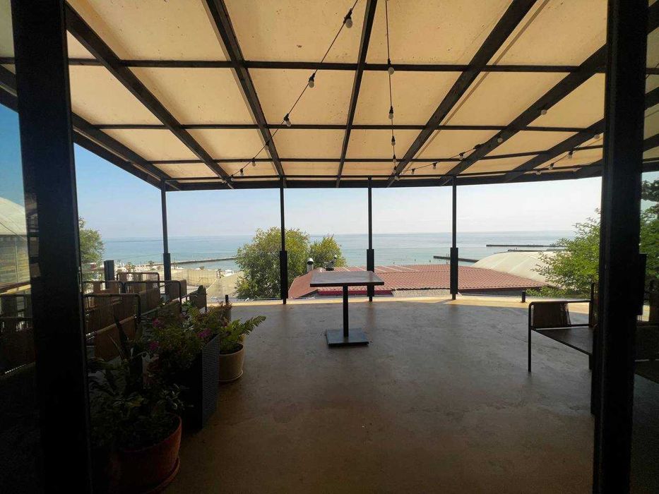 Готовый, оборудованный ресторан в Аркадии, терраса море!