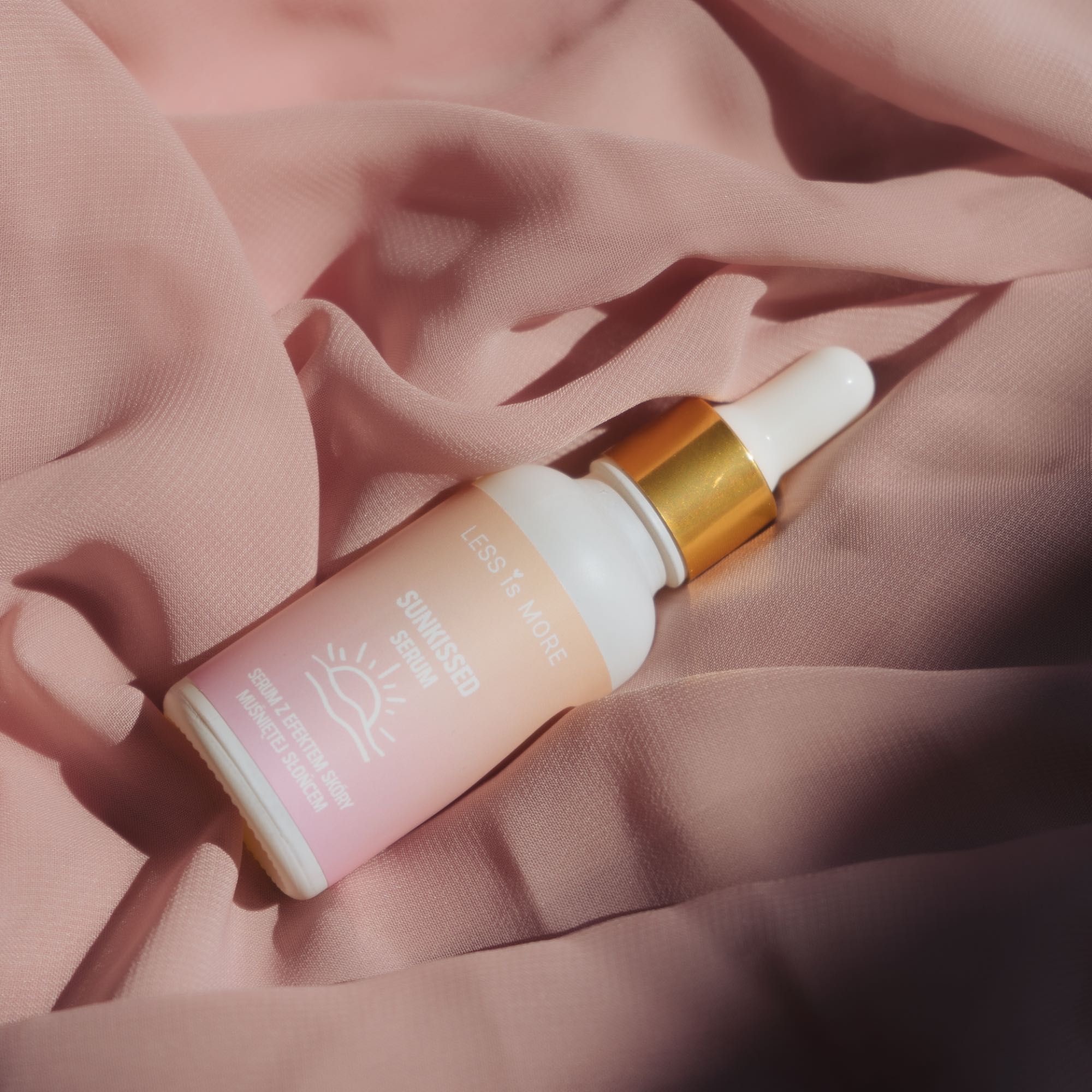 Less is More Sunkissed Serum 60 ml nowe