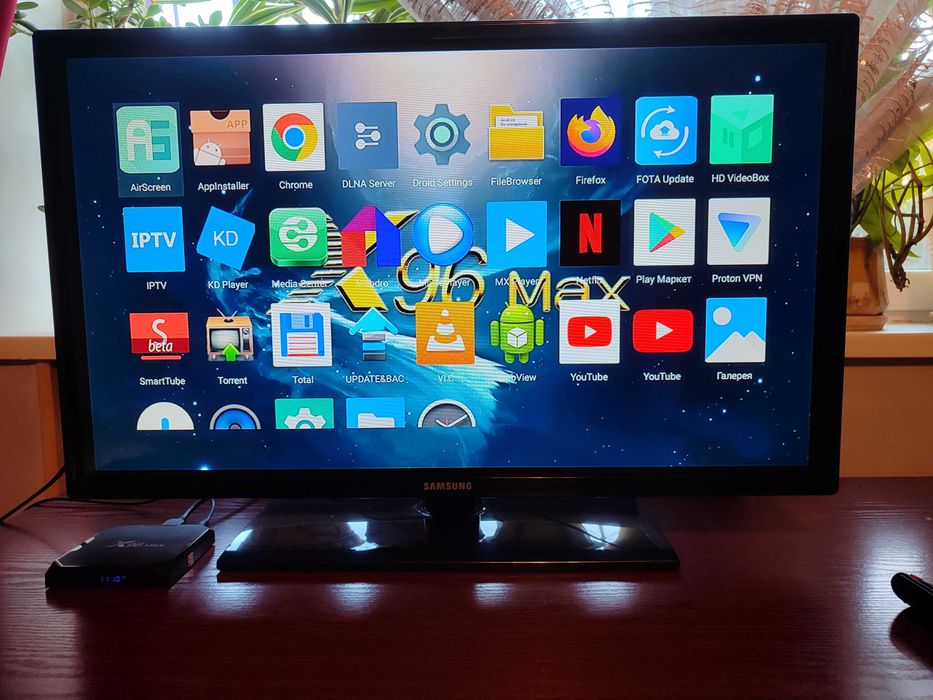 Телевизор Самсунг 32 дюйма + смарт ТВ бокс