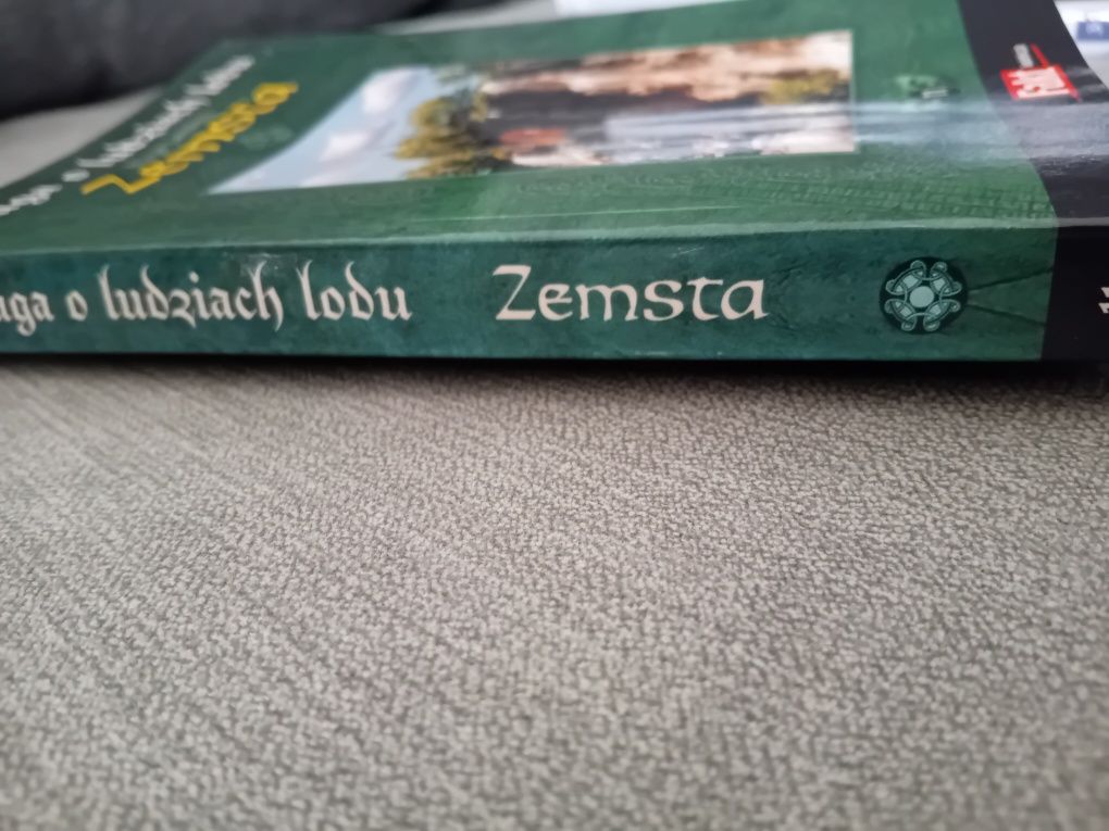 Saga o ludziach lodu Margit Sandemo tom 11 Zemsta