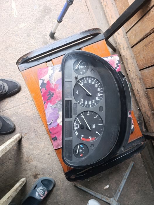 Приборная панель BMW e39