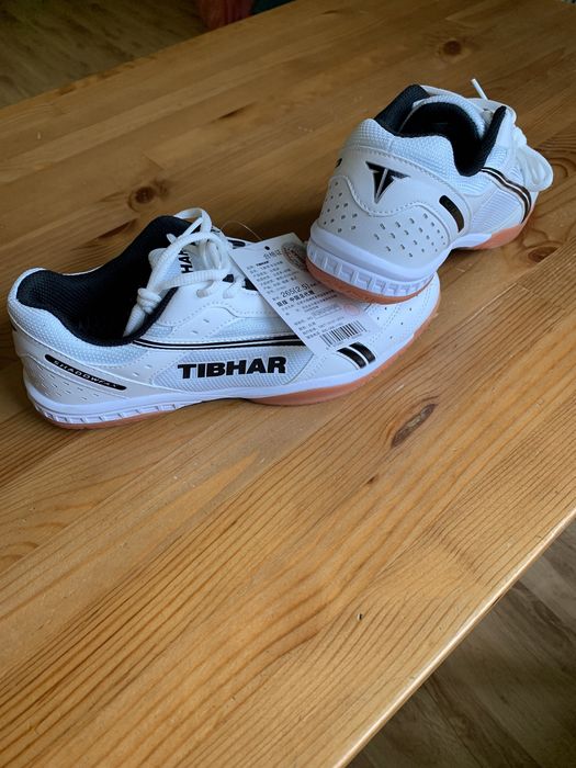 TIBHAR - buty sportowe do tenisa stołowego, badminona- halowe