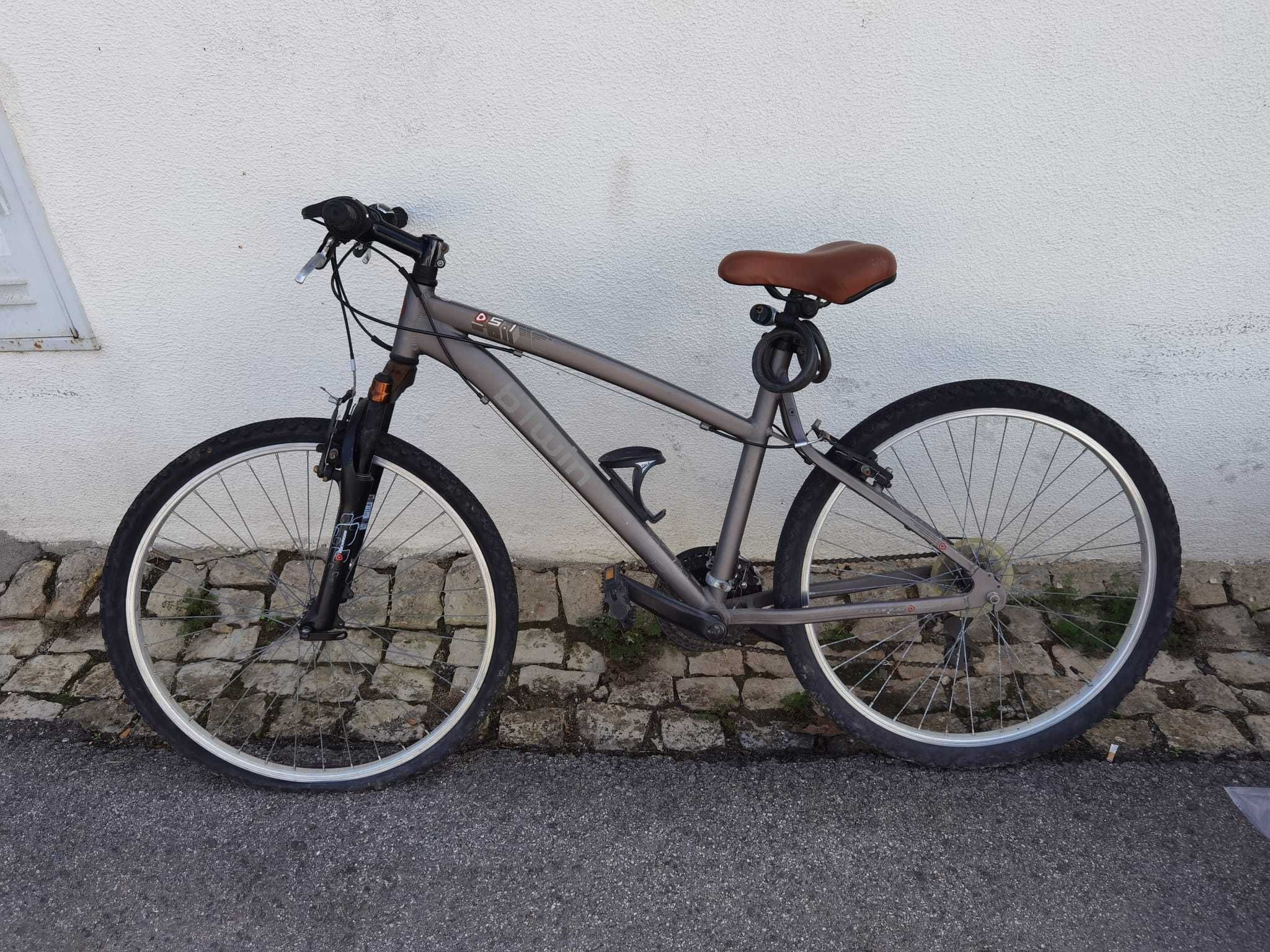 URGENTE! Bicicleta Btwin Cross em excelente estado!