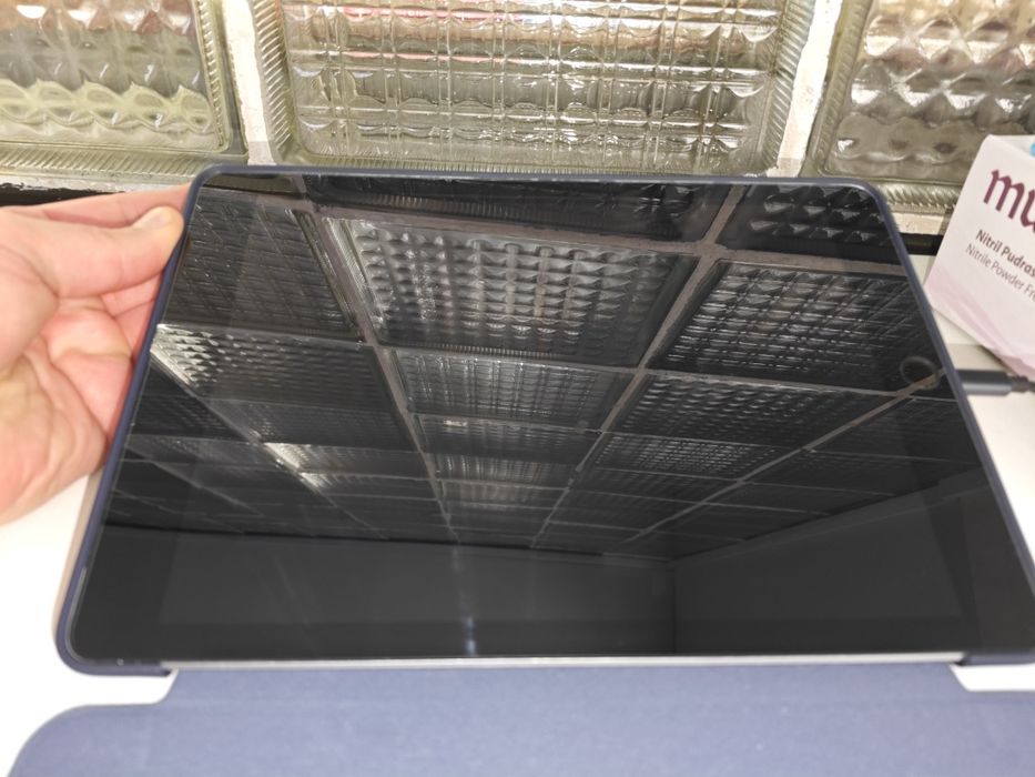iPad 6 gen 2018 wi-fi + sim