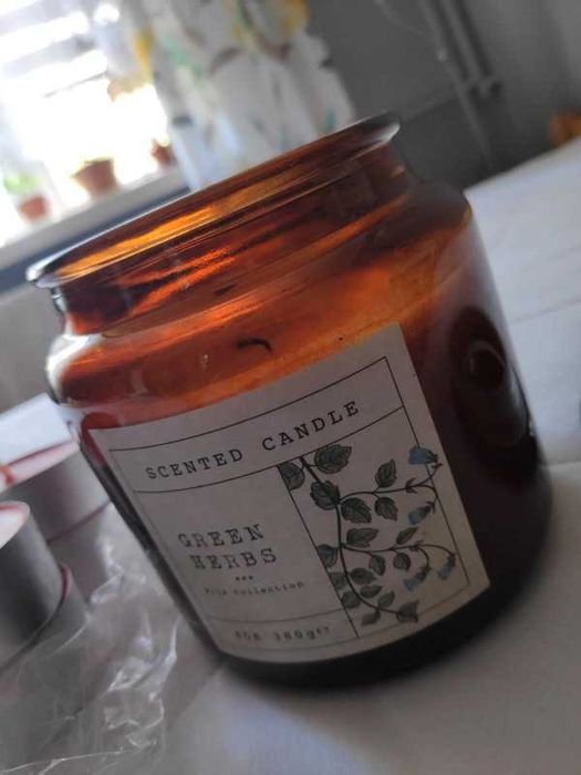 Zestaw świeczek szkło zielone zioła i 4 tealighty żurawina