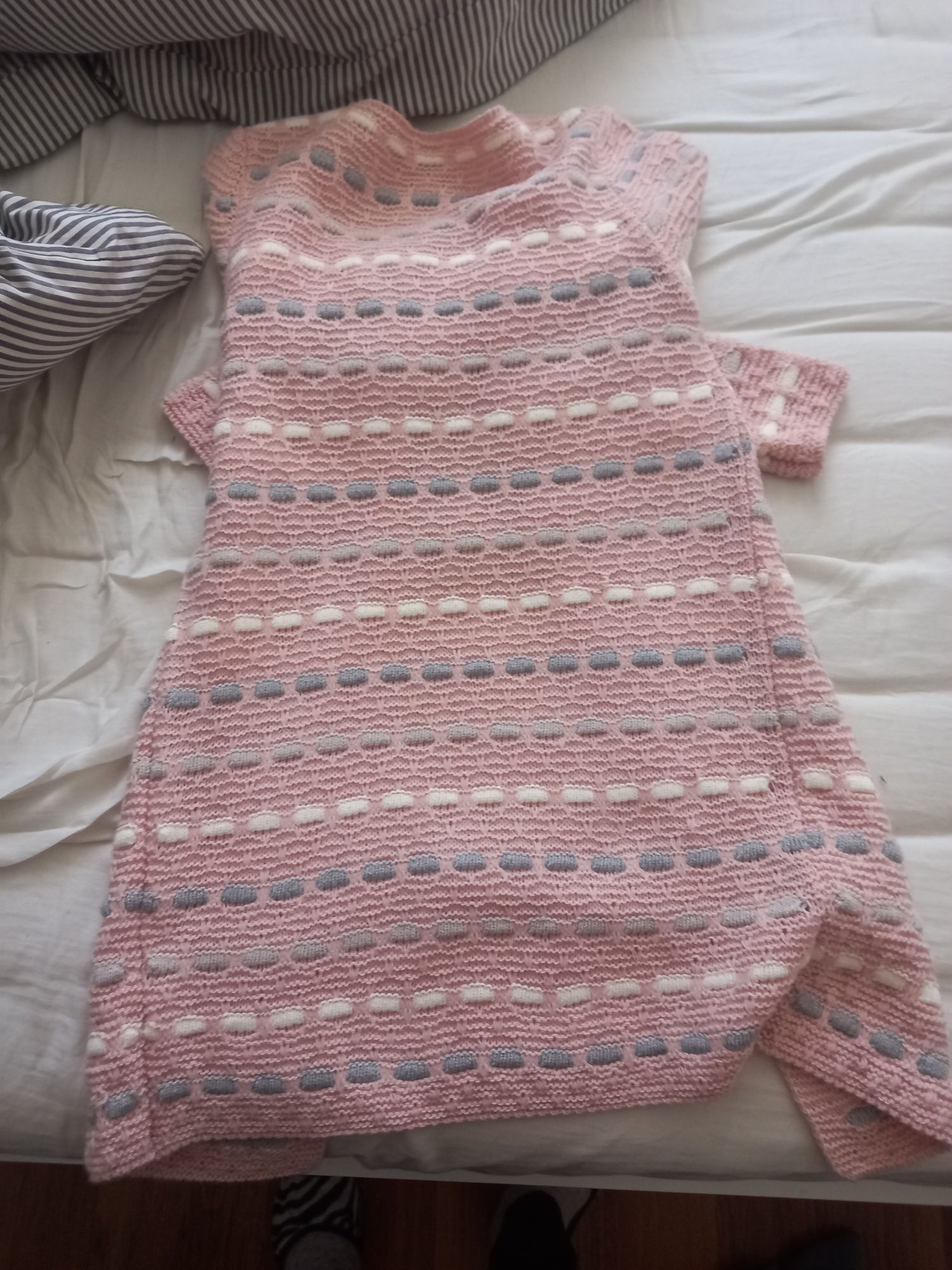 Sweter damski długi