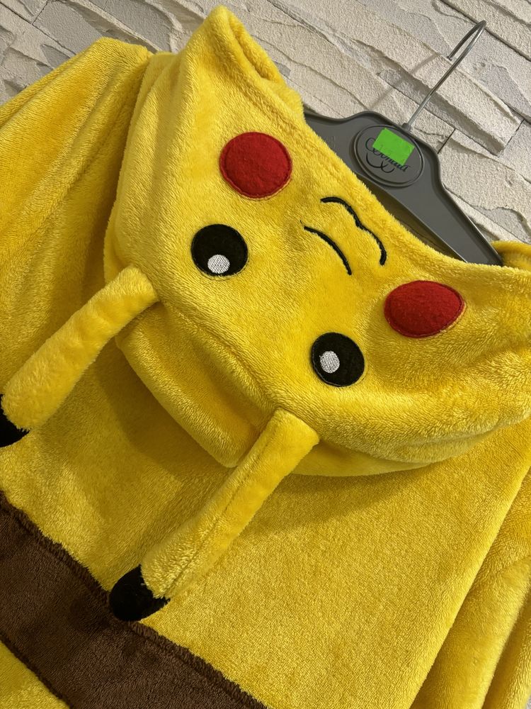 Piżama jednoczęściowa pajacyk kigurumi Pikachu r.M r.L