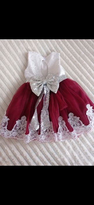 Нарядне пишне плаття