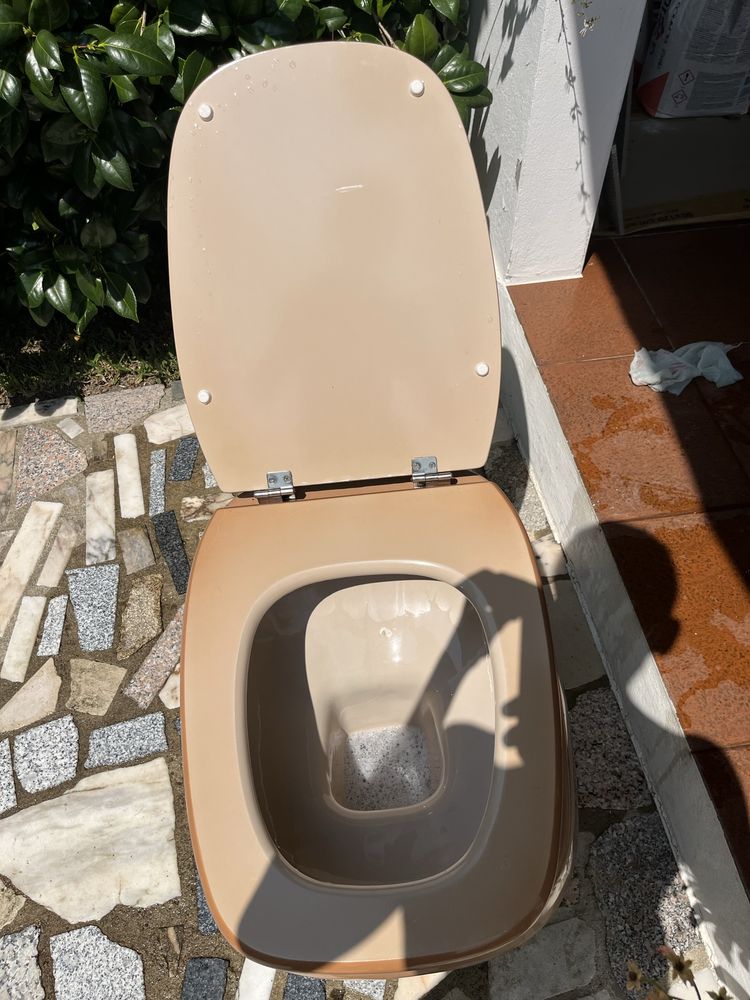 Louça casa de banho