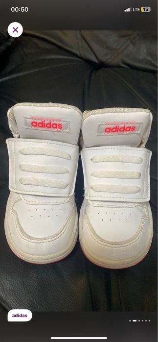 Tenis adidas infantil Novo
