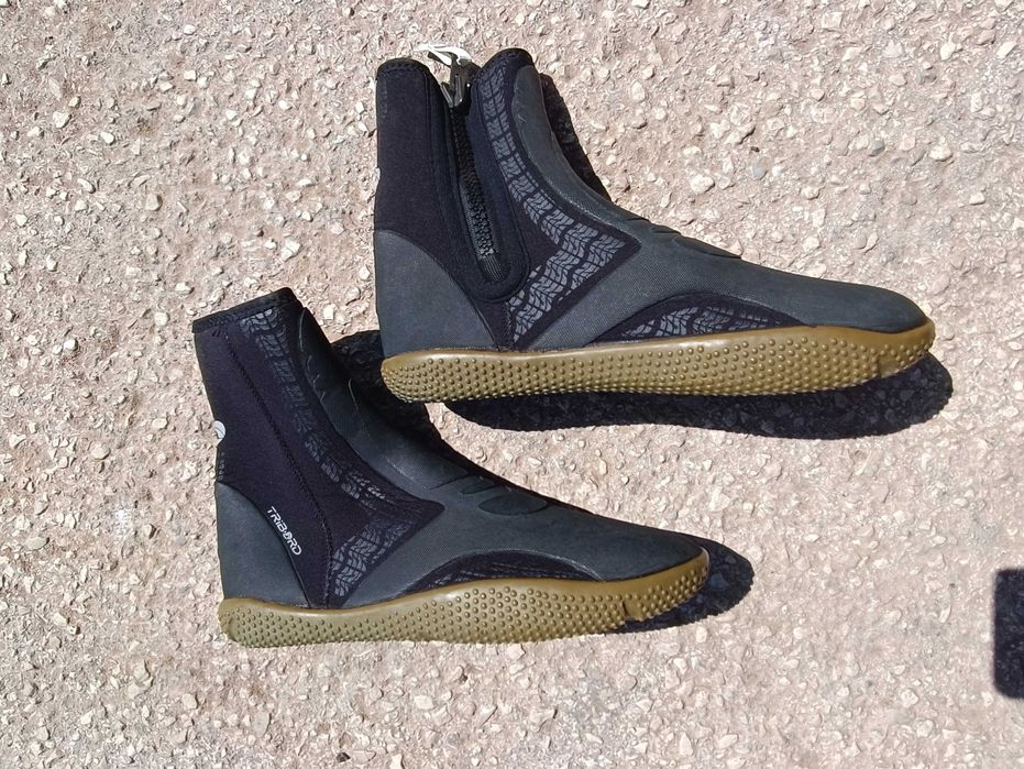 Botas de neoprene Dinghy Boots DG500, tamanho 46-47, quase novas