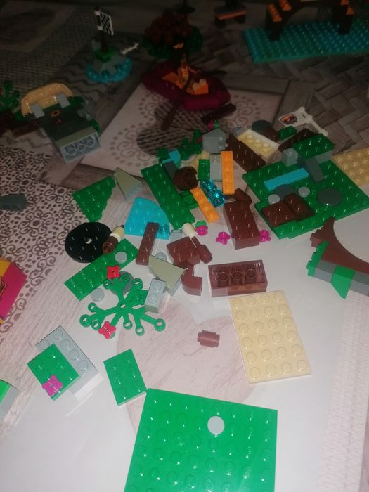Caixa de legos para brincar