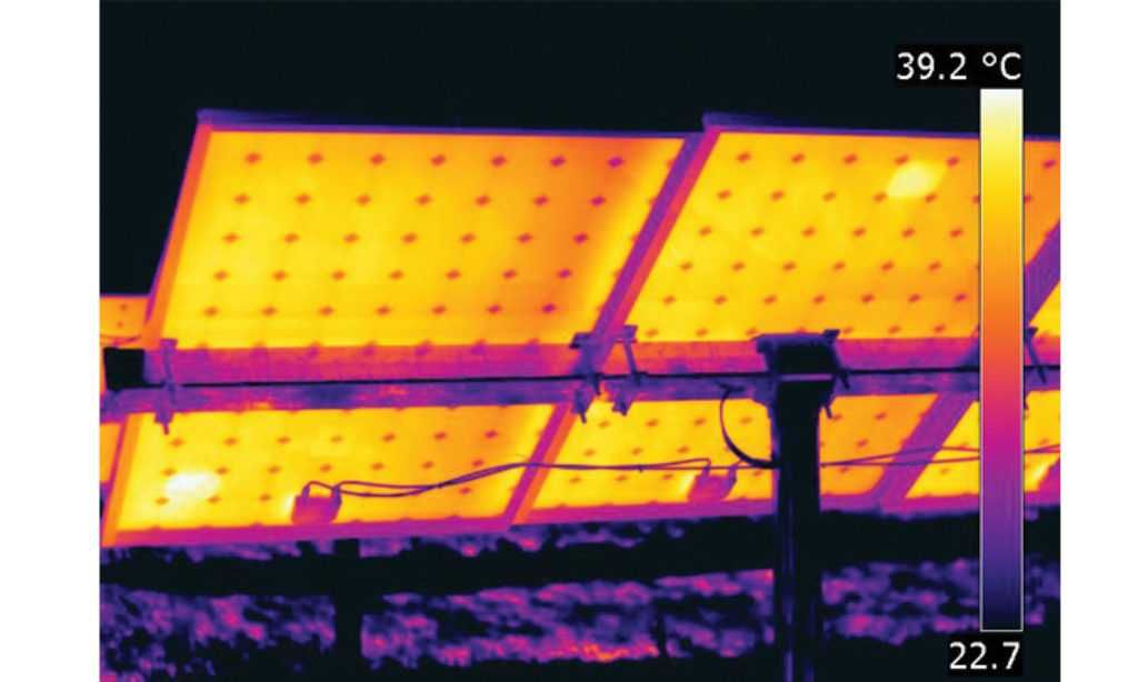 Kamera termowizyjna - badanie instalacji fotowoltaicznej termowizja