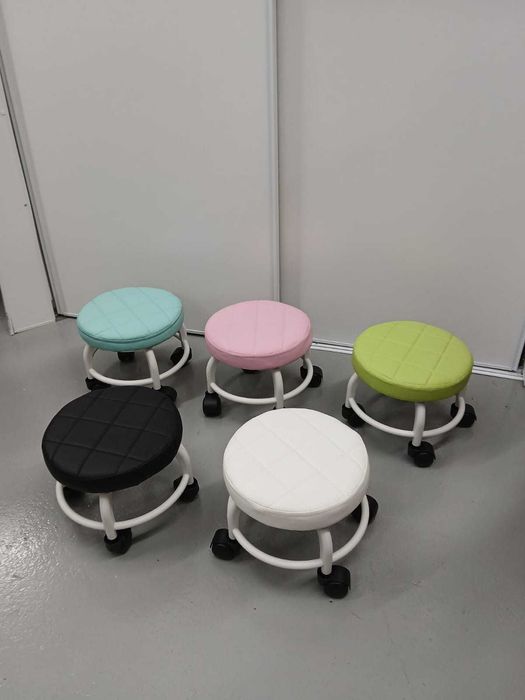 Mini Banquinho de Estética para Pedicure Novos