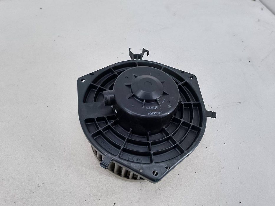 WENTYLATOR NAWIEWU, DMUCHAWA RENAULT LAGUNA III 2.0 DCI