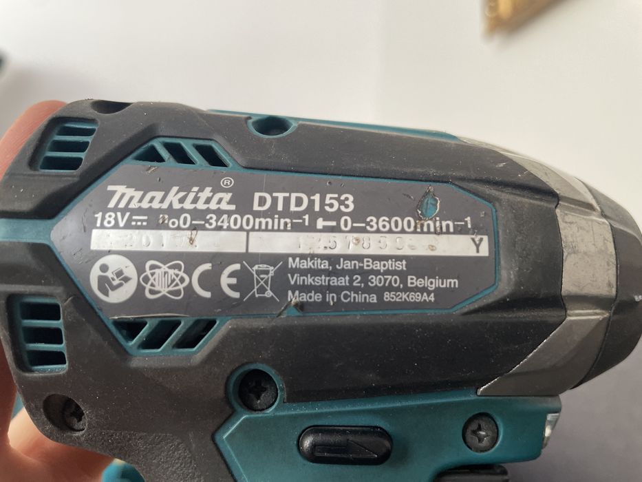 Makita  DTD153 18v