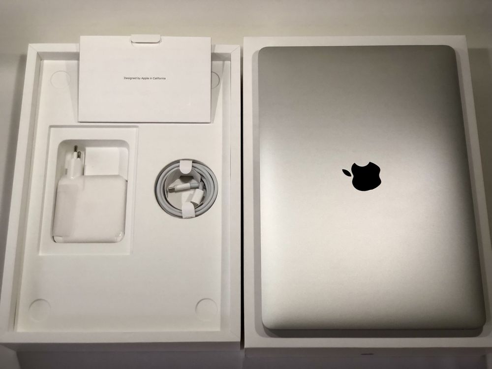 Новый Apple MacBook Pro 13 M1 A2338 8Gb/512Gb