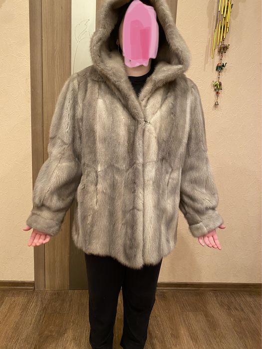Норковая шуба с капюшоном автоледи