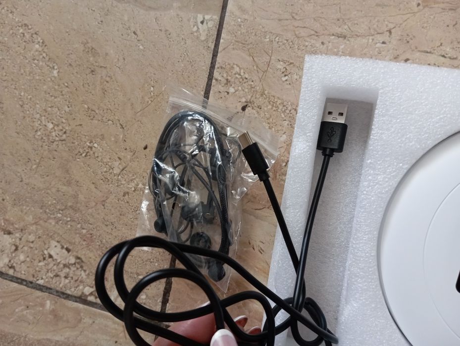 Odtwarzacz CD przenośny prezent