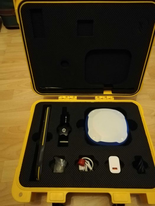 Receptor GNSS RTK com Laser e camera
