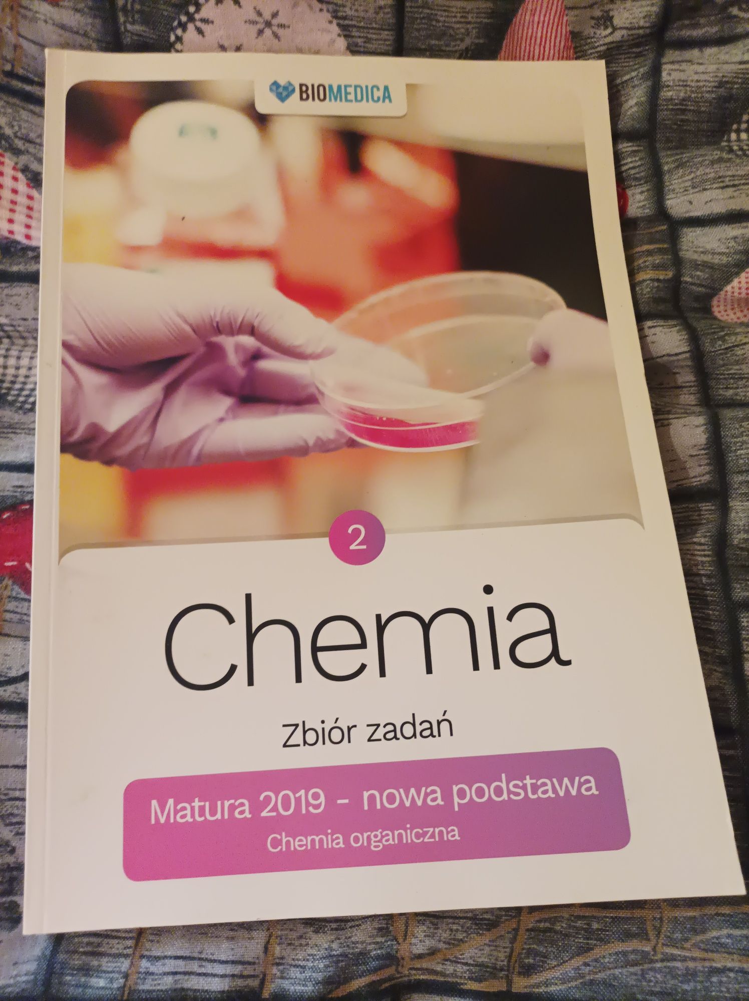 Książka z chemii zbiór zadań z biomedici