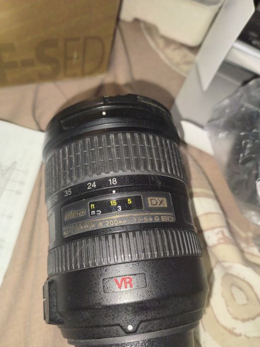 Объектив Nikkor AF-S DX VR 18-200mm f/3.5-5.6G IF-ED