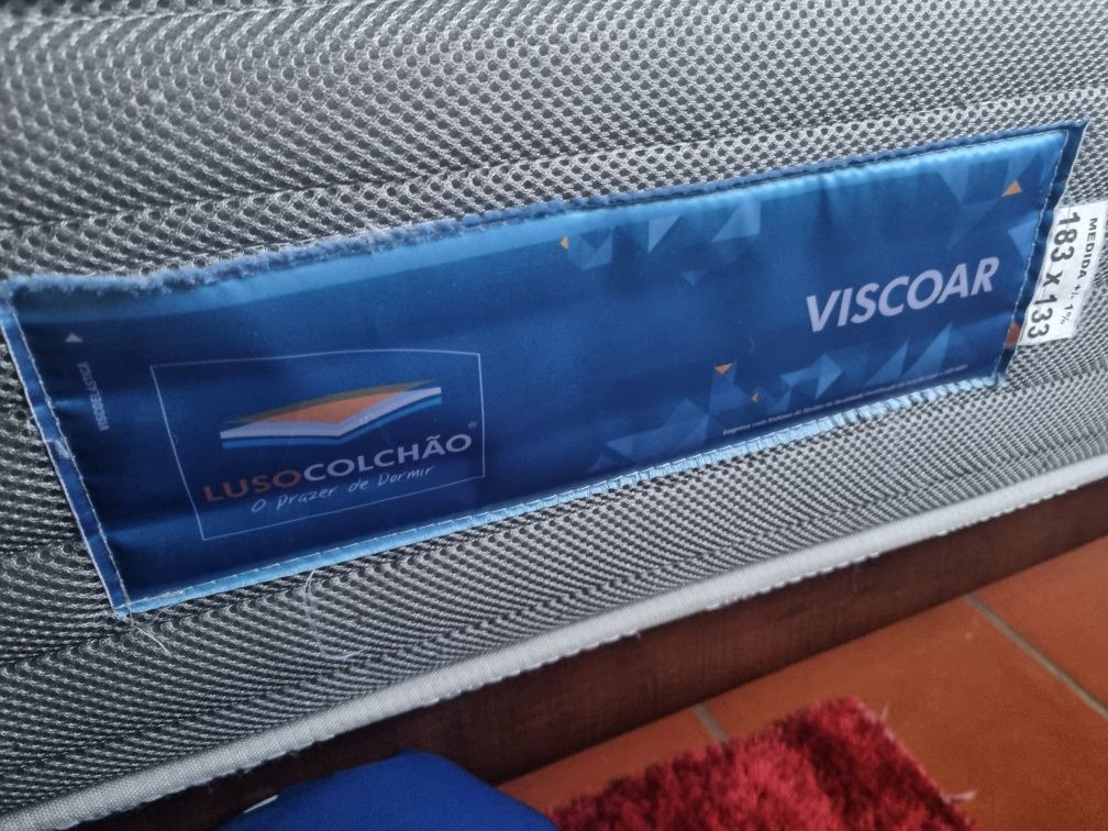 Vendo colchão como novo e estrado 183x133