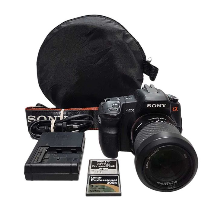 Lustrzanka Sony ALPHA 200