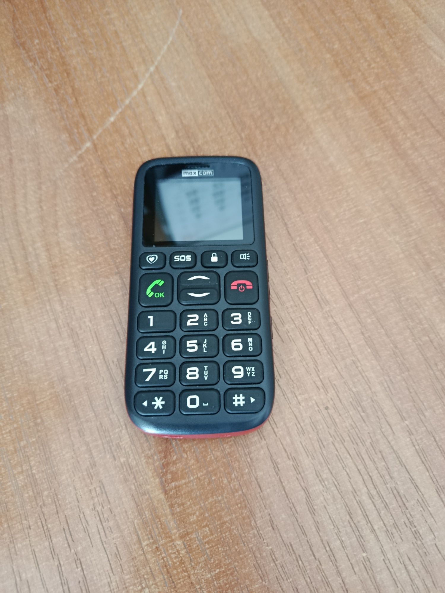 Telefon Maxcom MM428BB