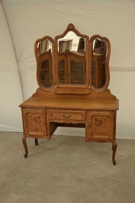 toaletka ludwikowska komoda z lustrem