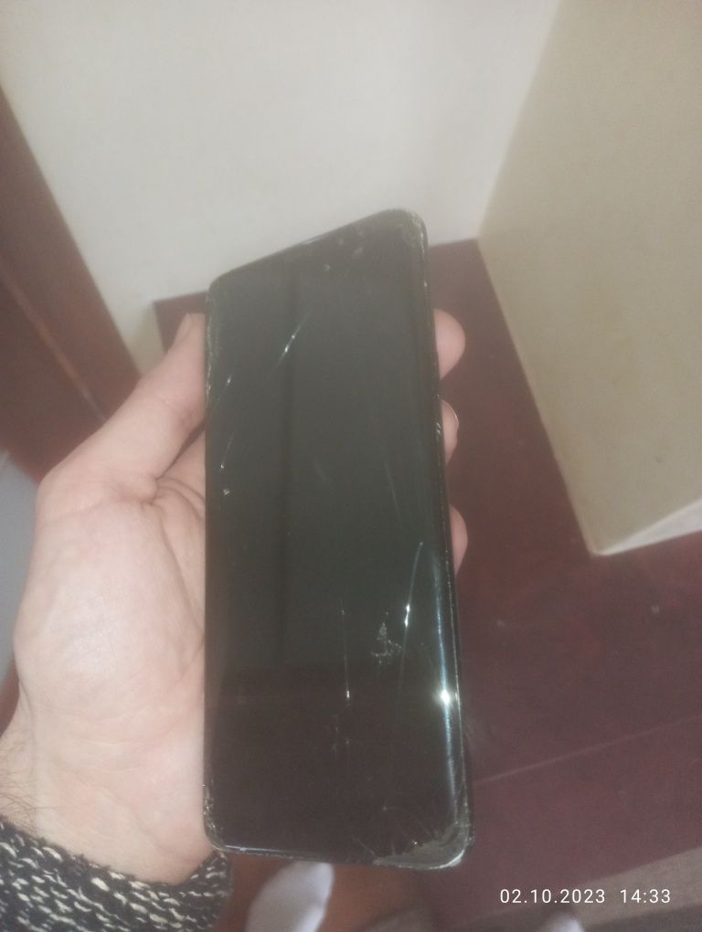 Samsung galaxy S9 plus 6/128