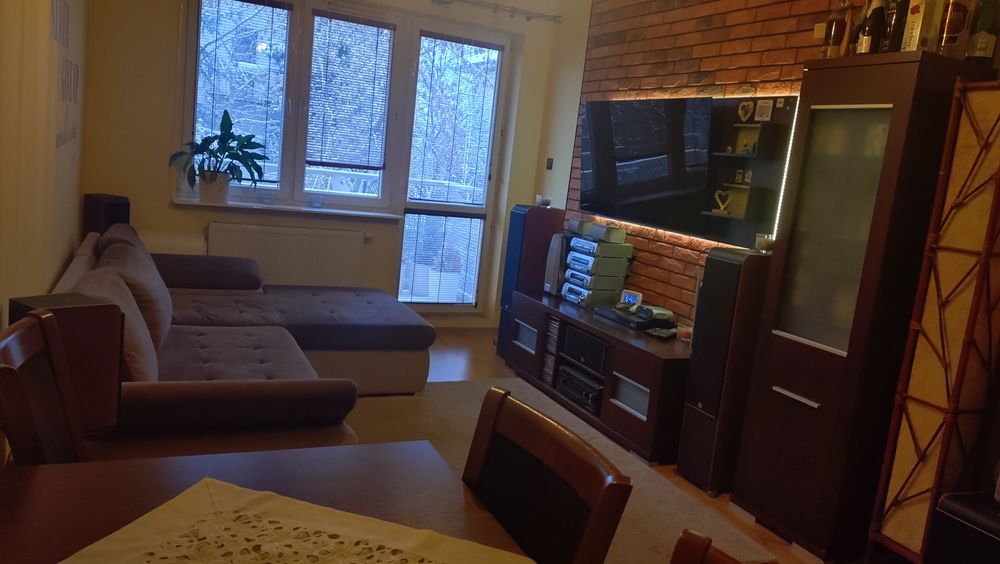 Sprzedam mieszkanie 48 m2 + garaż, os. Saperska