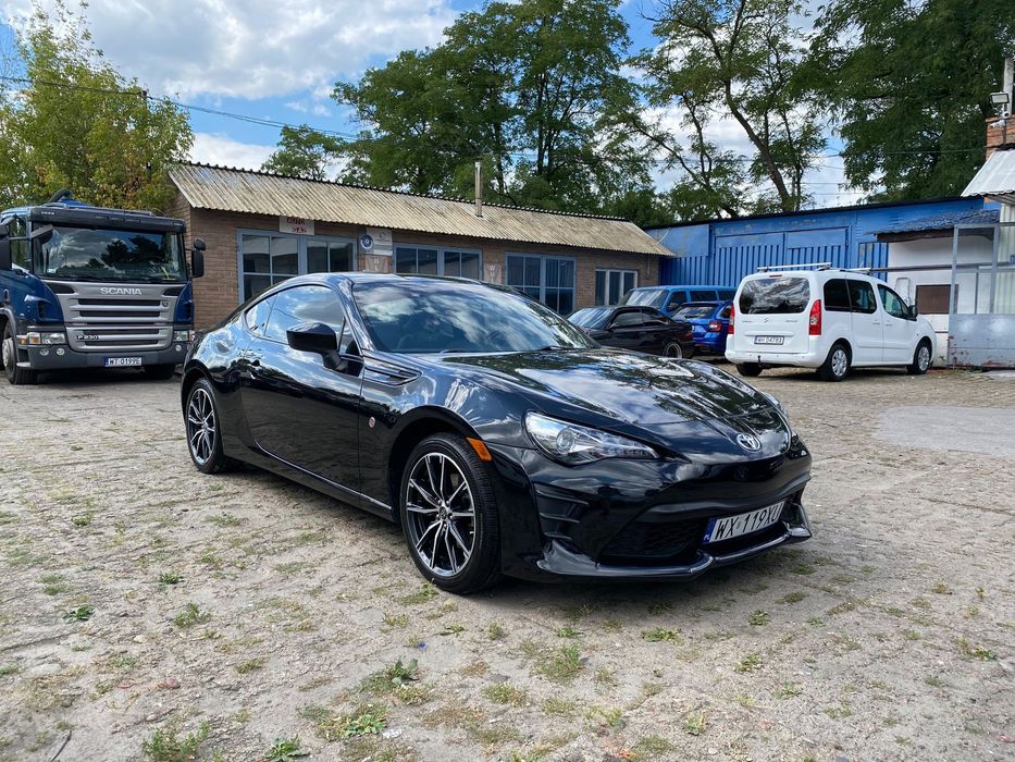 Toyota GT86 polift, super stan, automat
