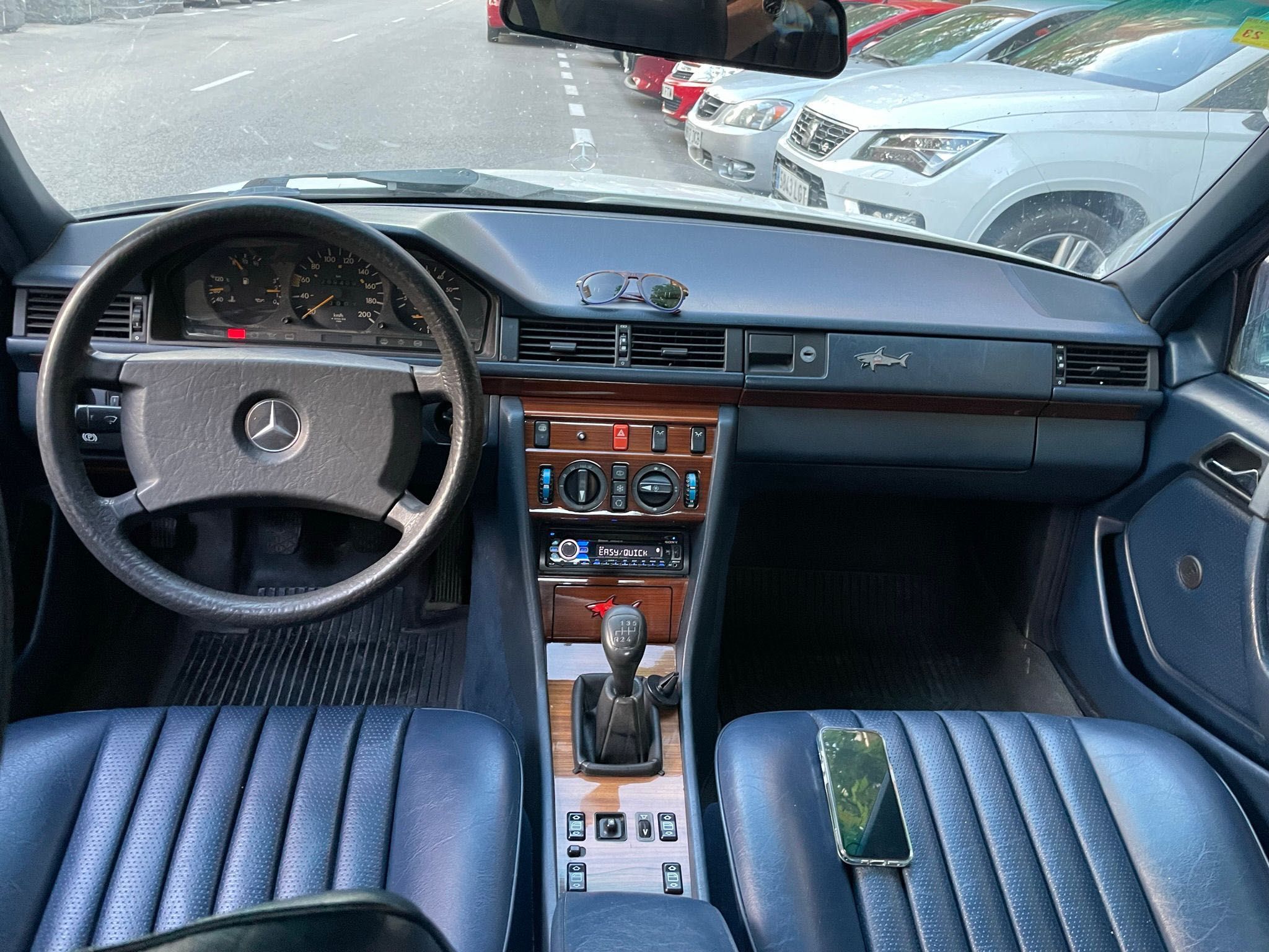 Mercedes Benz W124 250d 1990