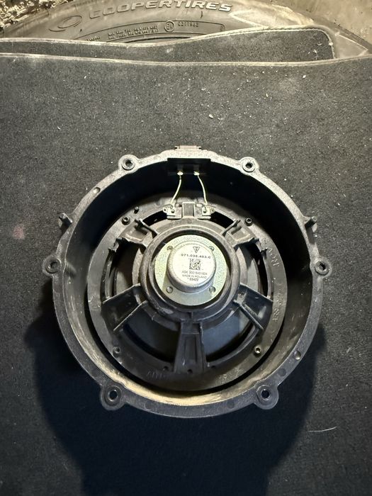 Колонка для авто Audi, Porsche 971035453C