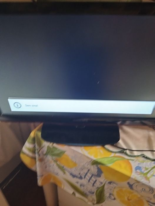 Tv da Philips imagem impecável sem comando