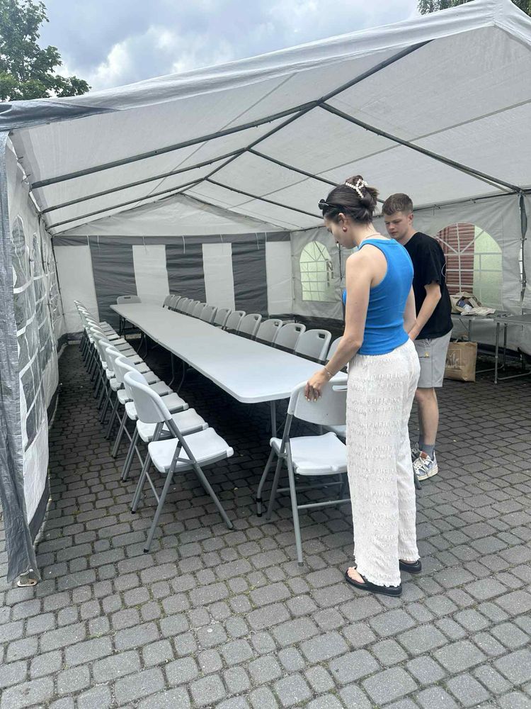 Stoły i krzesła na wynajem, meble cateringowe na wynajem