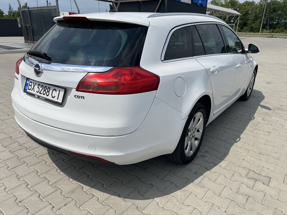 Продам Opel Insignia