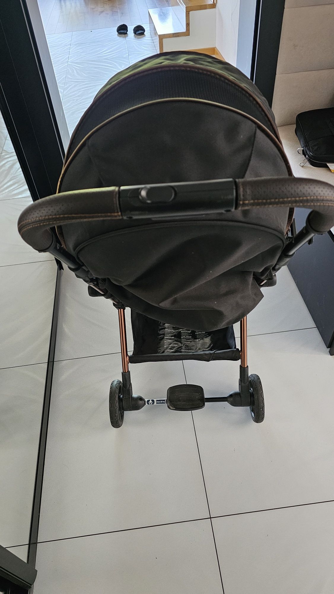 Leclerc Baby Influencer - lekki wózek spacerowy