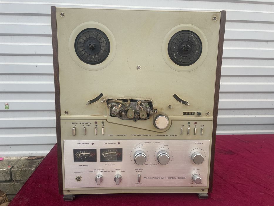 Союз 111 стерео катушечный магнитофон