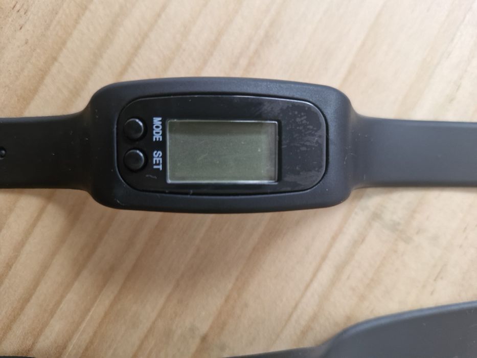 Relógio digital contemporâneo