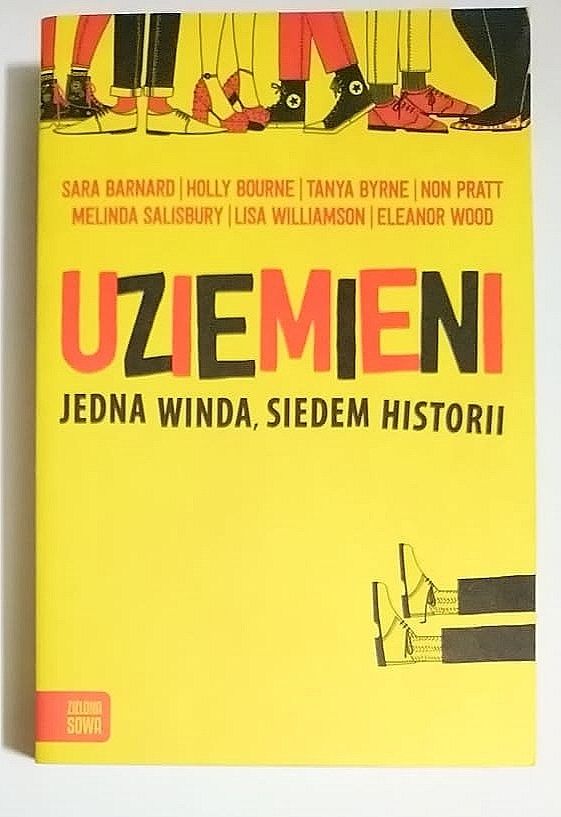 Uziemieni jedna winda siedem historii ZZ121